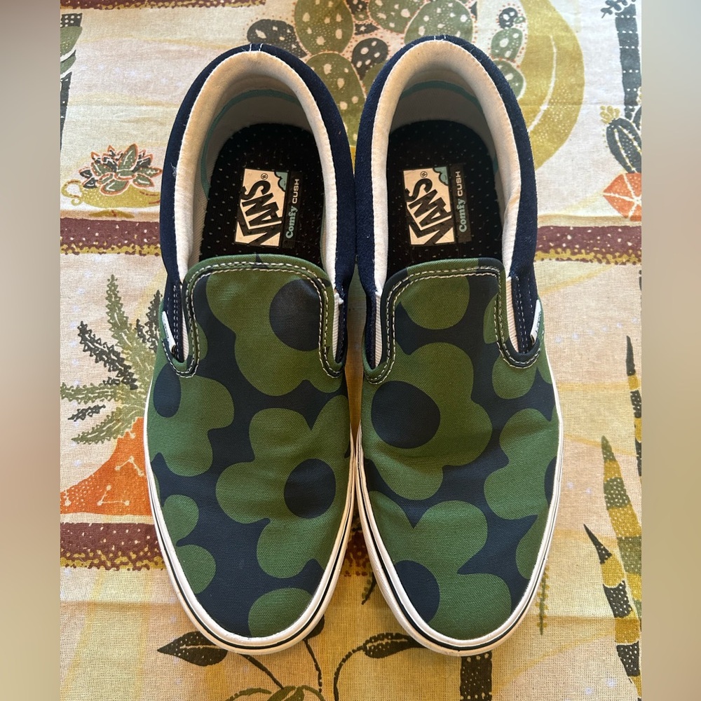 Vans Comfycush Slip, SZ 11 - Picture 2 of 8